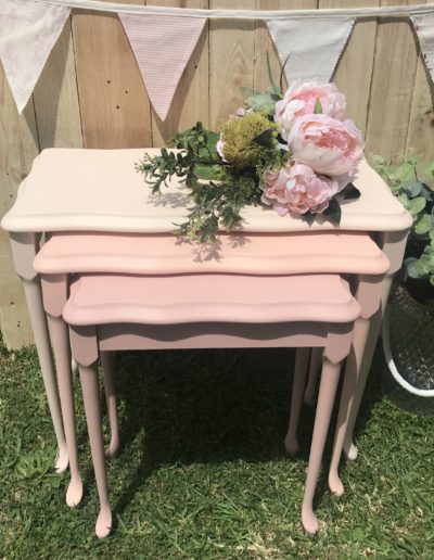 Ombre Nestling Table Set